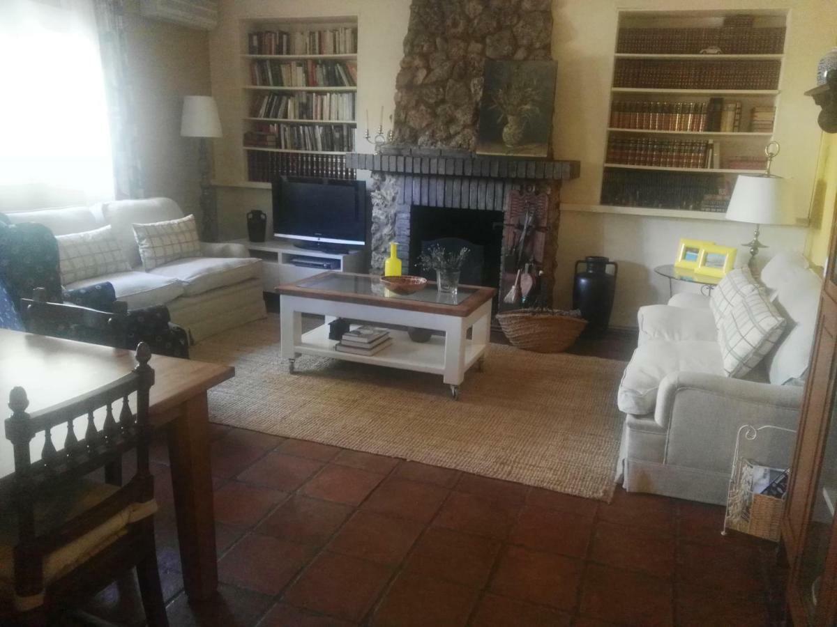 Paz Rural A Una Hora De Madrid Hontoba 外观 照片