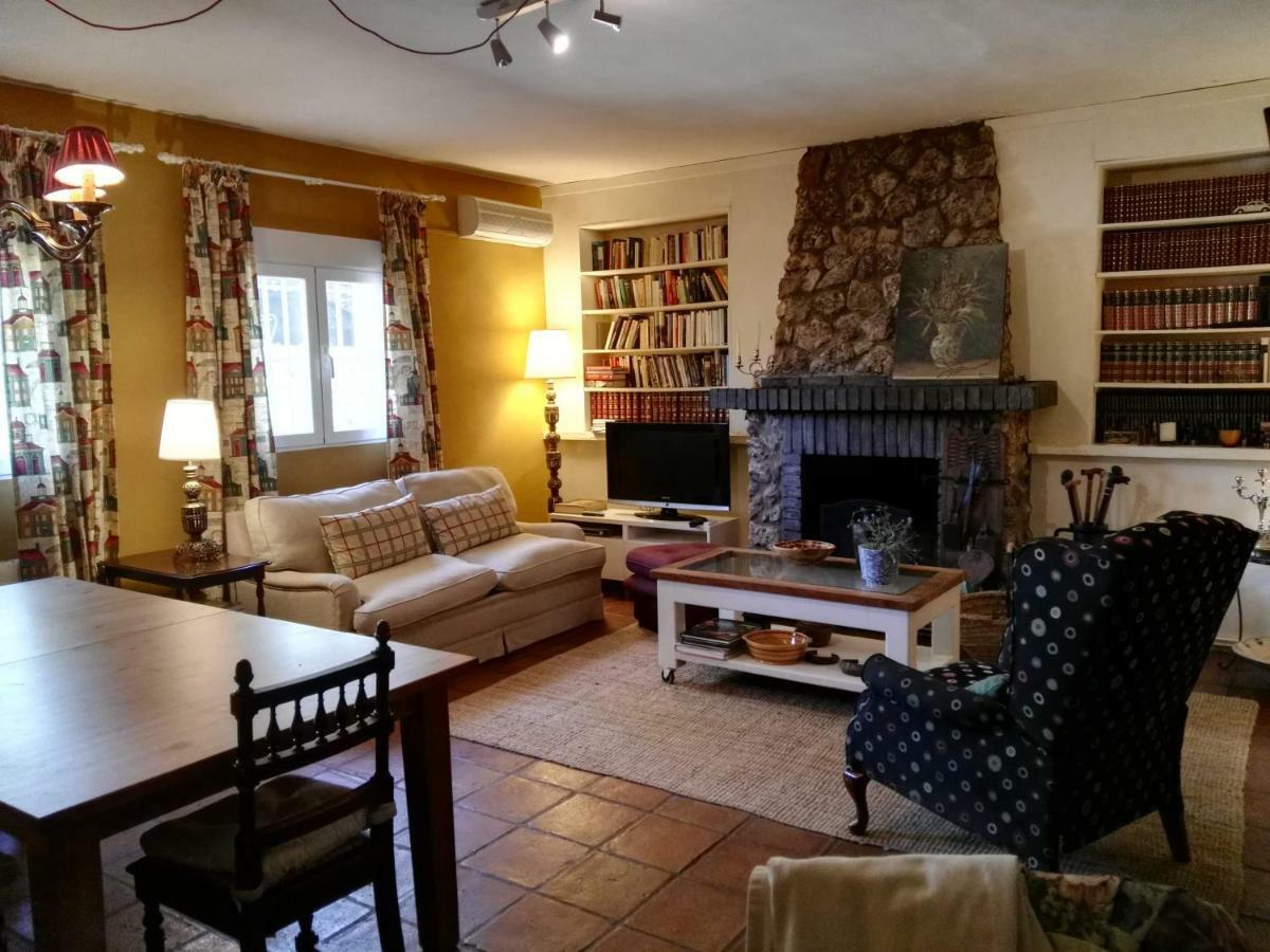 Paz Rural A Una Hora De Madrid Hontoba 外观 照片